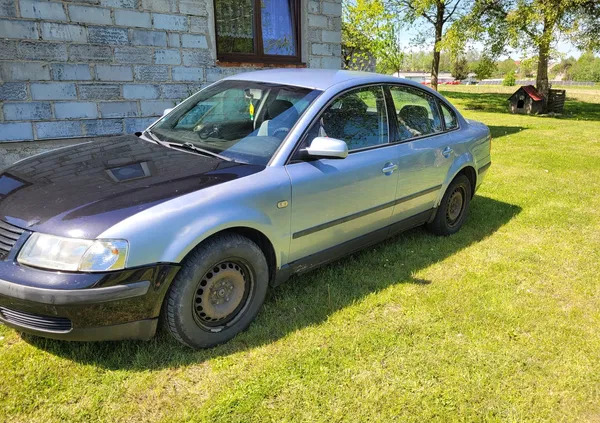 volkswagen passat Volkswagen Passat cena 2900 przebieg: 320000, rok produkcji 1999 z Przeworsk